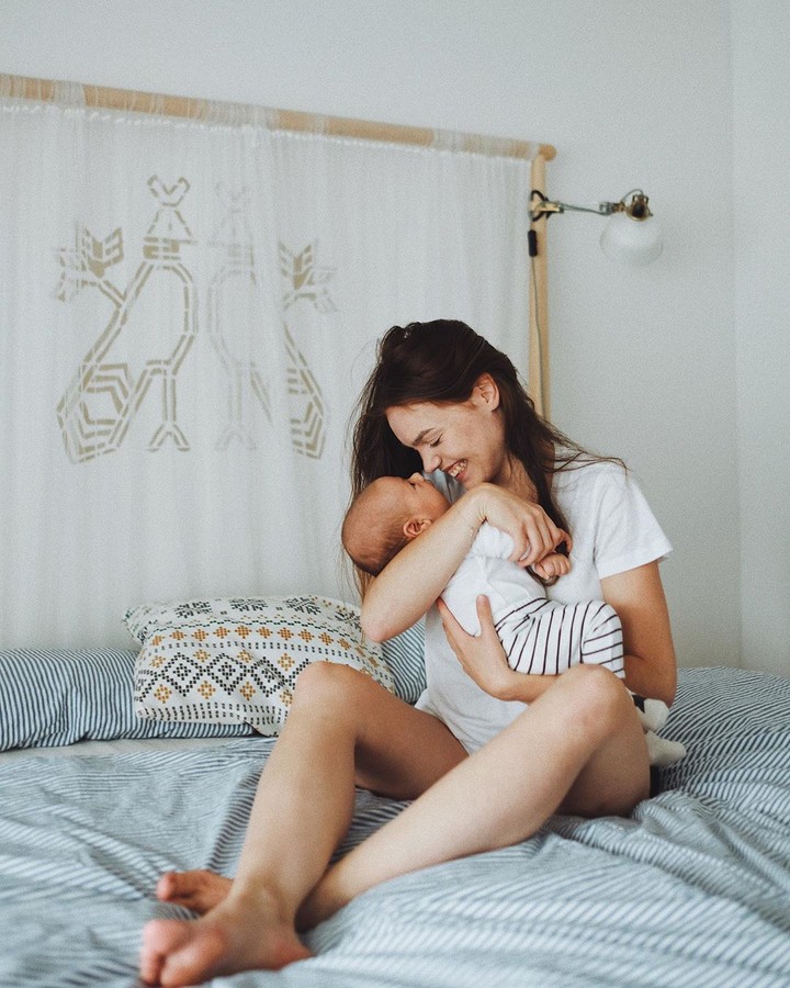 Mary Bartalos so synčekom Noelom